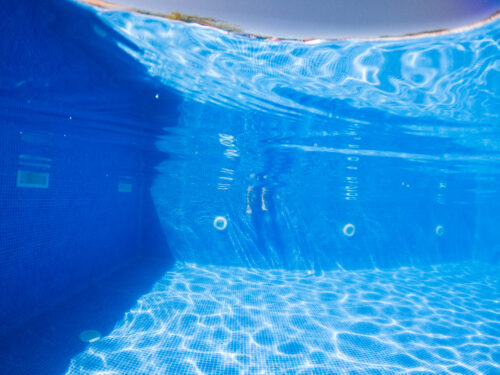 Texas pool cleaning technician in Dallas